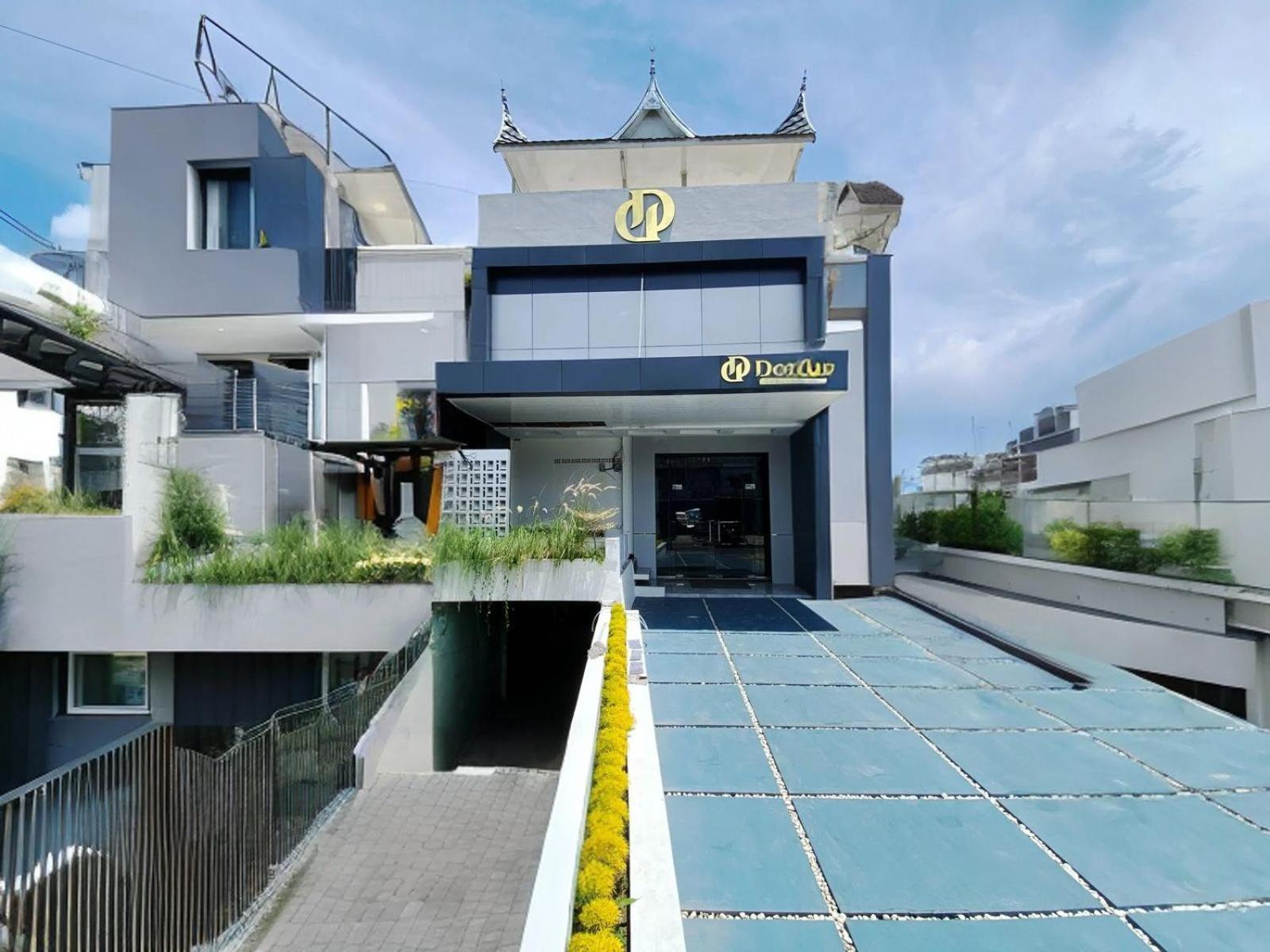 Double D Guesthouse Syariah Bukittinggi Exterior foto